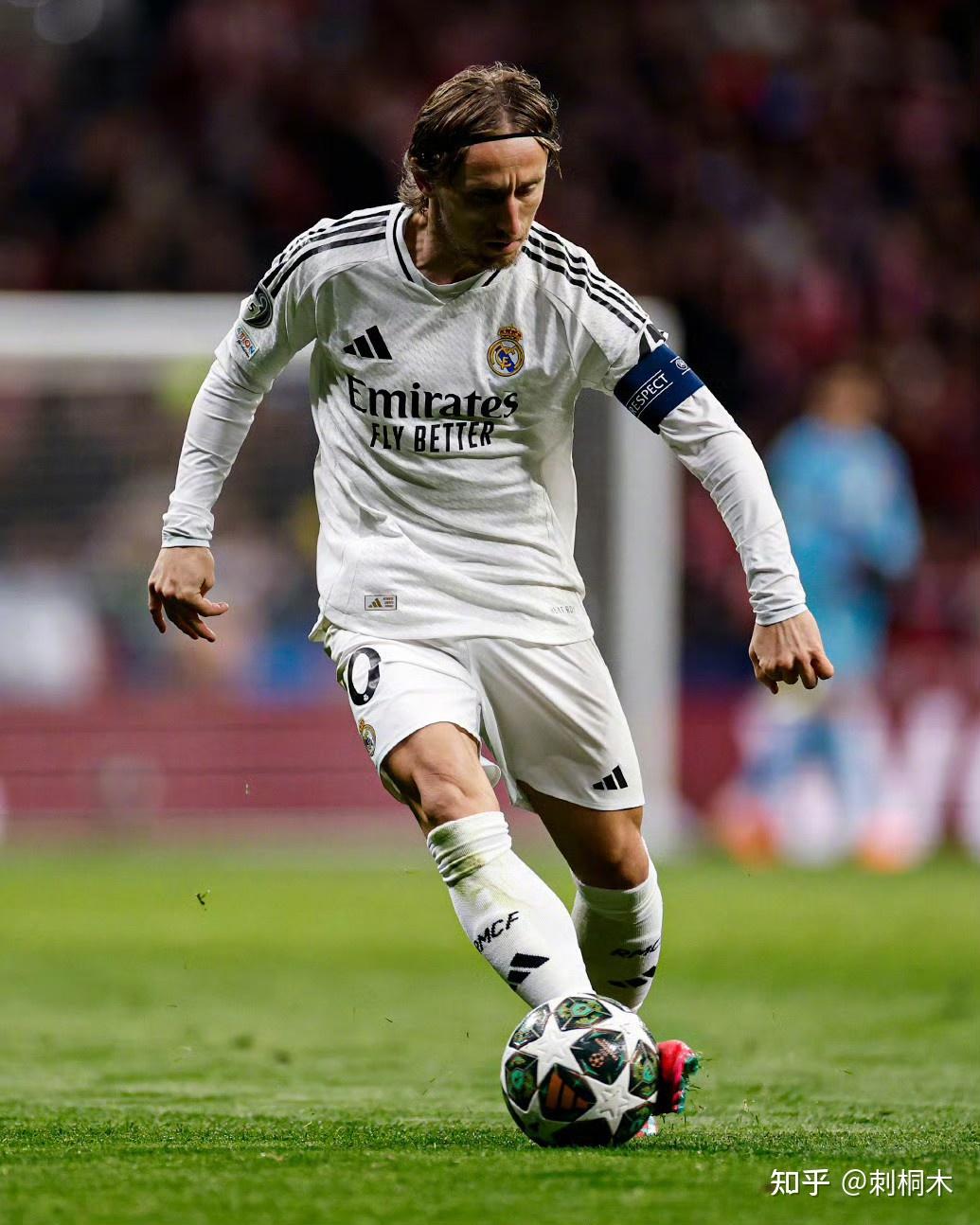 曝曼联7万周薪力邀快马！标价1亿冬窗无法交易，拉爵夏季才花大钱