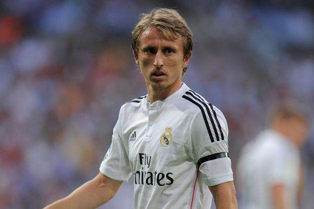 川崎前锋官方：效力10年的40岁韩国前国门郑成龙将自由身离队