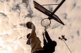 4年2.05亿！点名交易里夫斯！詹姆斯公开不满艾顿？